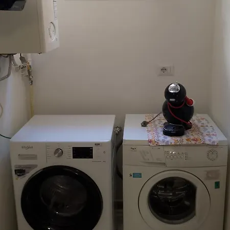 Hoya & Living Apartment